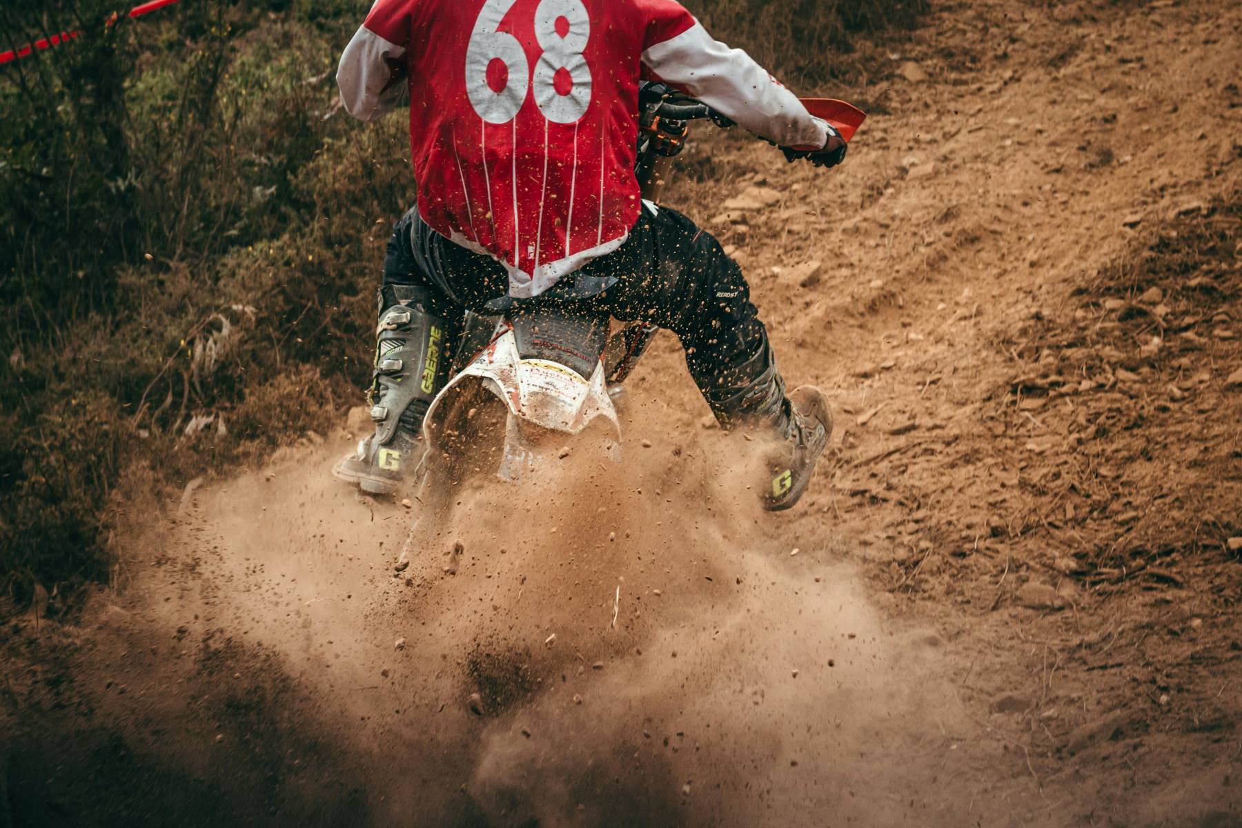 Enduro racing